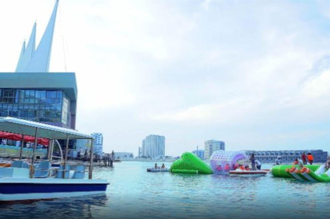 Sea Loft Villas Manama Eksteriør bilde